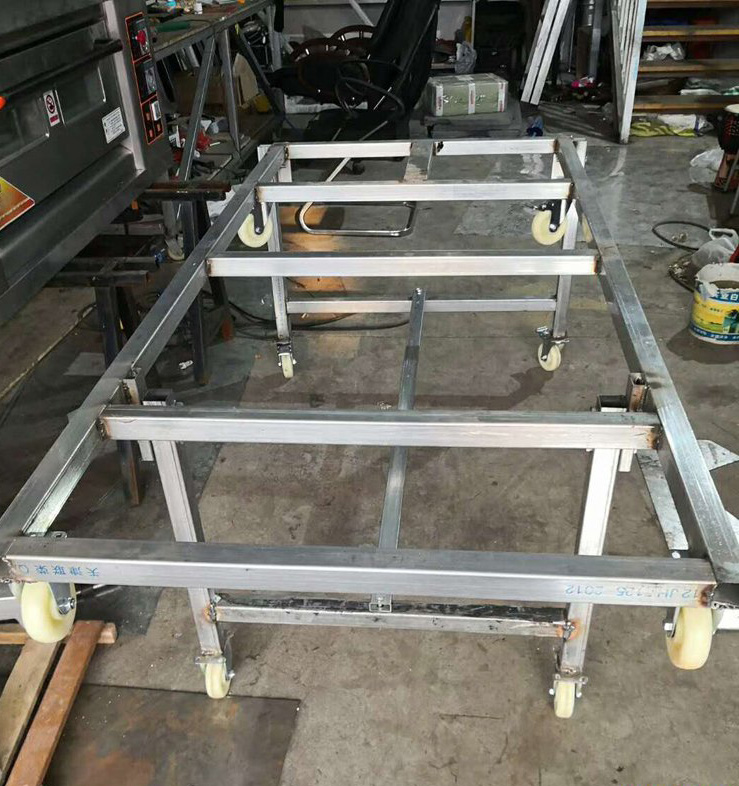 可移动烤箱支架